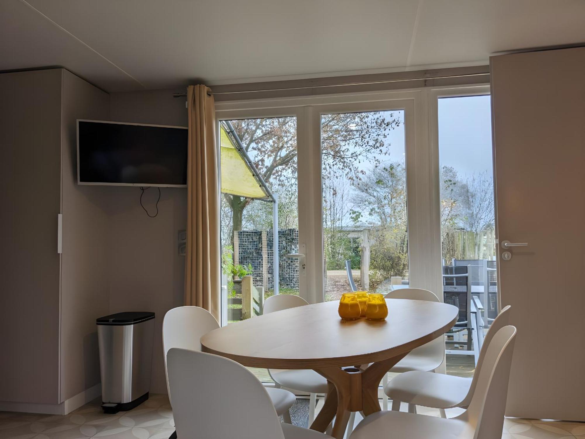 Cozy Tiny Solhouse 4 - Near Groningen Villa Kropswolde Kültér fotó